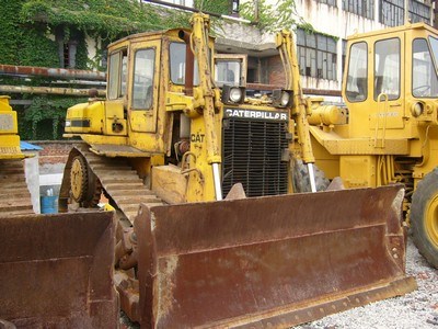 USED CAT D6H BULLDOZER